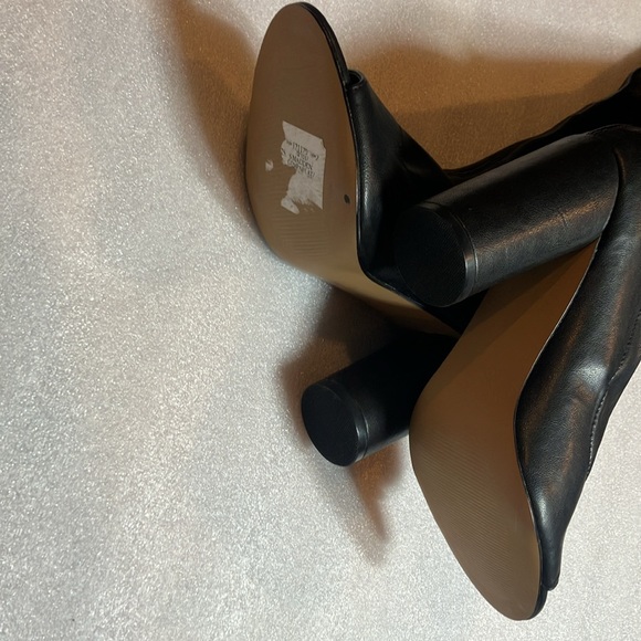 Steve Madden thigh high open toe peep toe PU boots. Unworn. - Picture 3 of 4